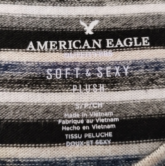 American Eagle Soft and Sexy plush top - Picture 7 of 9